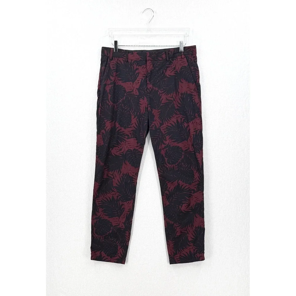 VINCE Tropical Leaf Print Chino Pants Men 33 Burgundy Black Cotton Casual Travel